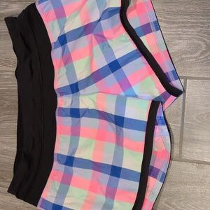 LULULEMON Colorful Plaid Athletic Shorts